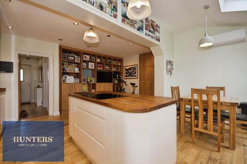 3 bedroom semi-detached house for sale, Enfield Road, Newbold, Chesterfield, S41 7HP