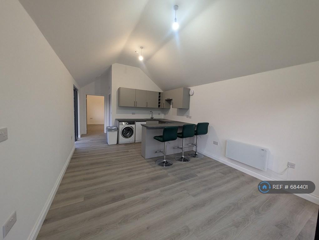 1 Bed Flat
