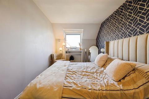 2 bedroom apartment for sale, Tudor Crescent, Portsmouth