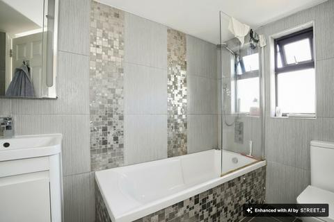 4 bedroom terraced house for sale, Pembroke Road, Ilford, IG3