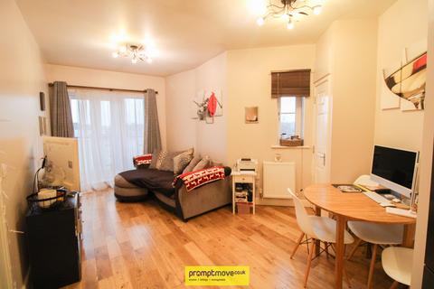 2 bedroom flat for sale, Daimler Drive Dunstable LU6 1FE