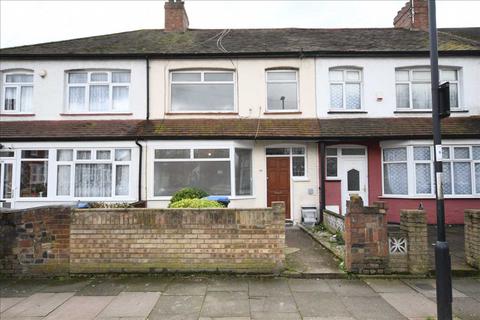 3 bedroom property for sale, Sandal Road, London