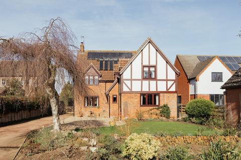 5 bedroom detached house for sale, Rural Norfolk Life in Great Hockham