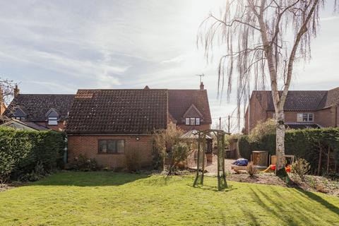 5 bedroom detached house for sale, Rural Norfolk Life in Great Hockham