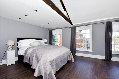 2 bedroom apartment for sale, High Street, Eton, Windsor, Berkshire, SL4