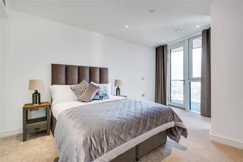 3 bedroom apartment to rent, Wandsworth Road, London, SW8
