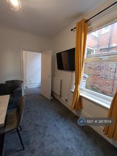 1 bedroom in a house share to rent, St. Andrews Road, Southsea, PO5
