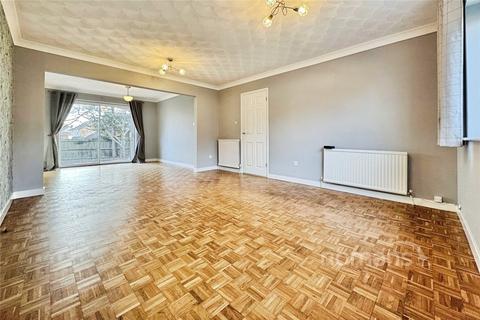 undefined, Squirrel Close, Sandhurst, Berkshire