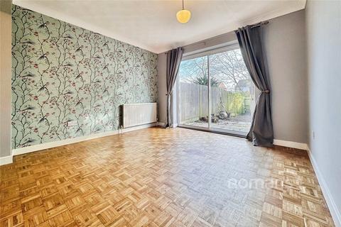 undefined, Squirrel Close, Sandhurst, Berkshire