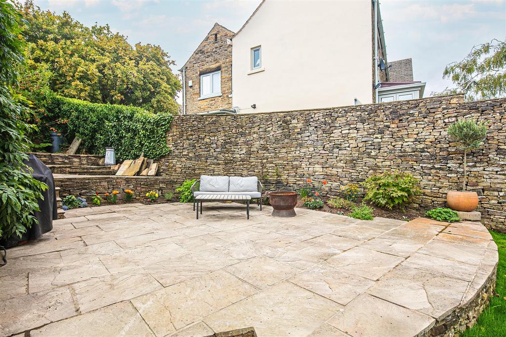 Rear Courtyard