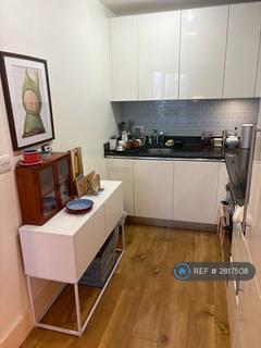 1 bedroom flat to rent, Warehouse Court, London, SE18