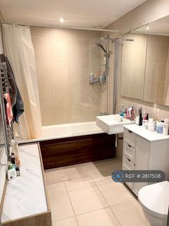 1 bedroom flat to rent, Warehouse Court, London, SE18