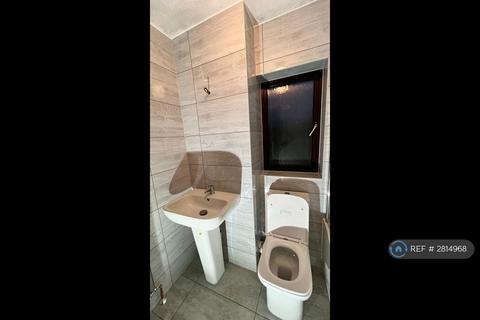 undefined, Goodwood, Milton Keynes, MK8