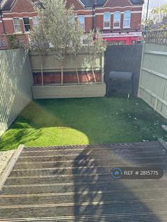 2 bedroom terraced house to rent, Bruce Hall Mews, London, SW17