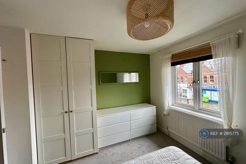 2 bedroom terraced house to rent, Bruce Hall Mews, London, SW17