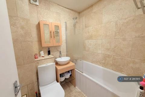 1 bedroom flat to rent, Park Lodge, London, E1W