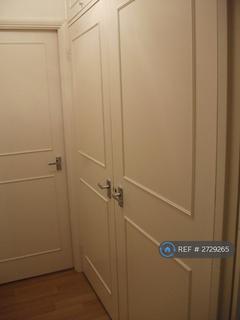 1 bedroom flat to rent, The Poplars, Pinner, HA5