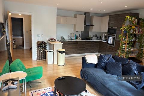 2 bedroom flat to rent, Sidney Road, London, SW9