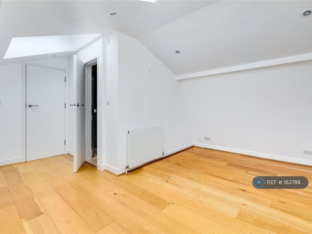 2nd Floor Without Furniture