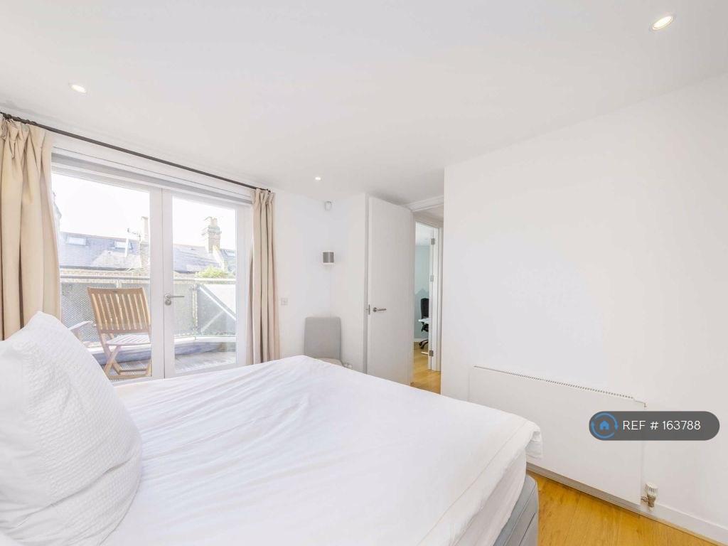 1st Floor Bedroom With Furniture