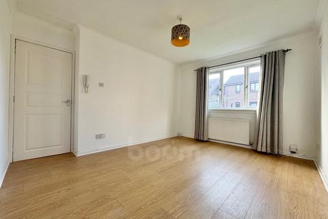 undefined, Camps Crescent, Renfrew