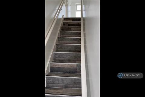 3 bedroom end of terrace house to rent, Haydn Road, Liverpool, L14