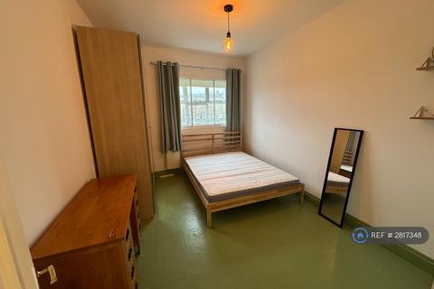 2 bedroom flat to rent, Whitechapel Road, London, E1
