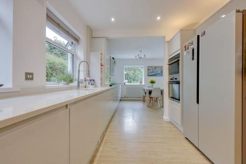 4 bedroom detached house for sale, Ferndale Road, Burgess Hill, RH15