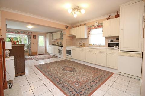 3 bedroom bungalow for sale, Hillylaid Road,  Thornton-Cleveleys, FY5