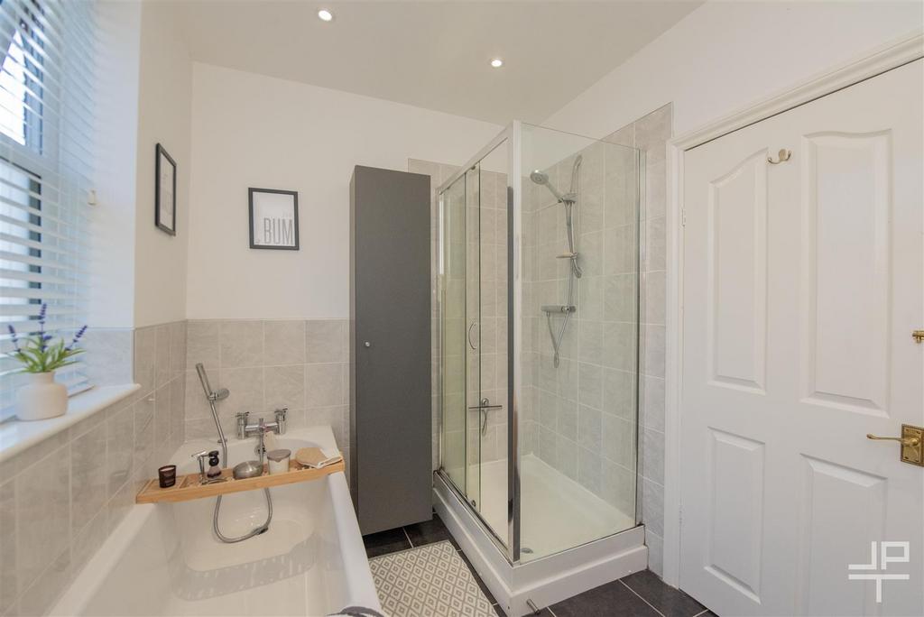  JPT7629.jpg