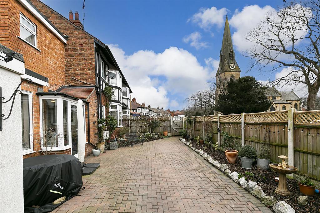 008 - 48 Church Lane .jpg