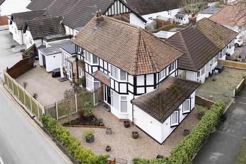 undefined, Church Road, North Ferriby