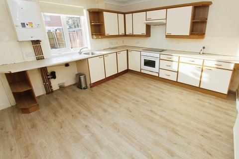 3 bedroom terraced house for sale, Queens Road West, Beeston, Beeston, NG9