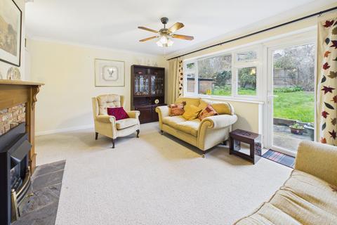 2 bedroom detached bungalow for sale, Ebberns Road, Hemel Hempstead, HP3