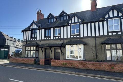 undefined, Ffordd Caergybi, Llanfairpwll, Anglesey, LL61