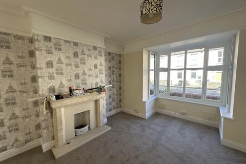 undefined, Ffordd Caergybi, Llanfairpwll, Anglesey, LL61