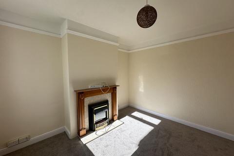 undefined, Ffordd Caergybi, Llanfairpwll, Anglesey, LL61