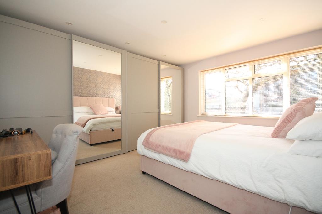 Spacious Double Bedroom