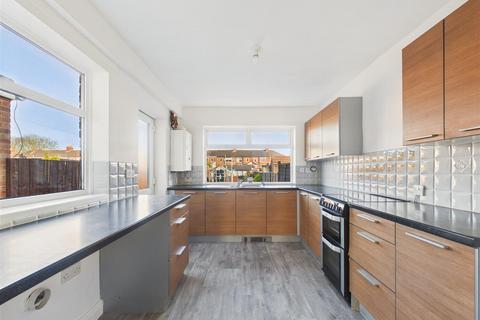3 bedroom terraced house for sale, Seagran Avenue, Hessle