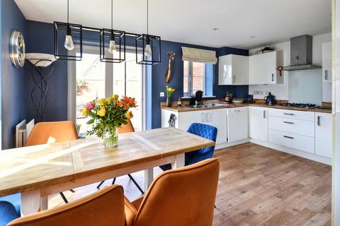 undefined, Hawthorn Close, Honeybourne, Evesham, WR11 7AH