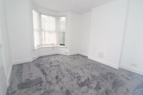 1 bedroom flat to rent, Davenport Road, Catford SE6