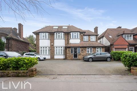 1 bedroom flat to rent, South Croydon, London CR2