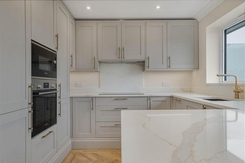 undefined, Grange Close, Kent TN16