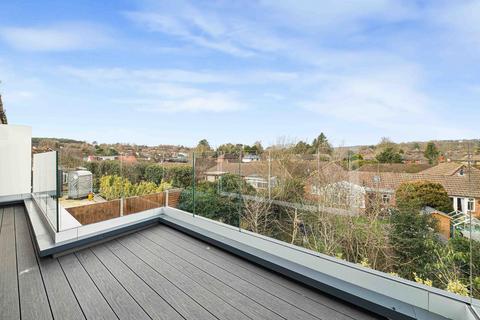 undefined, Grange Close, Kent TN16