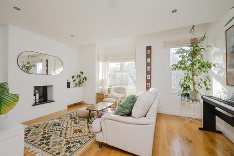 2 bedroom apartment for sale, Ridley Road, Wimbledon, London SW19
