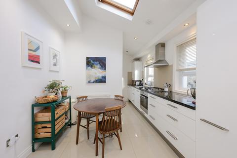 2 bedroom apartment for sale, Ridley Road, Wimbledon, London SW19