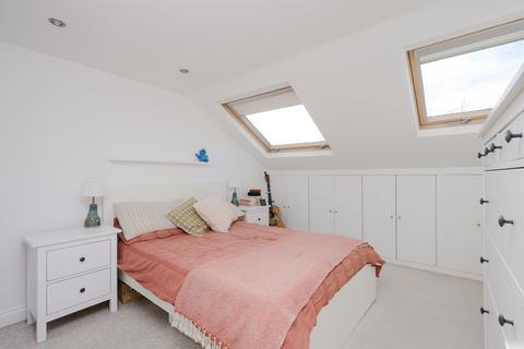 2 bedroom apartment for sale, Ridley Road, Wimbledon, London SW19