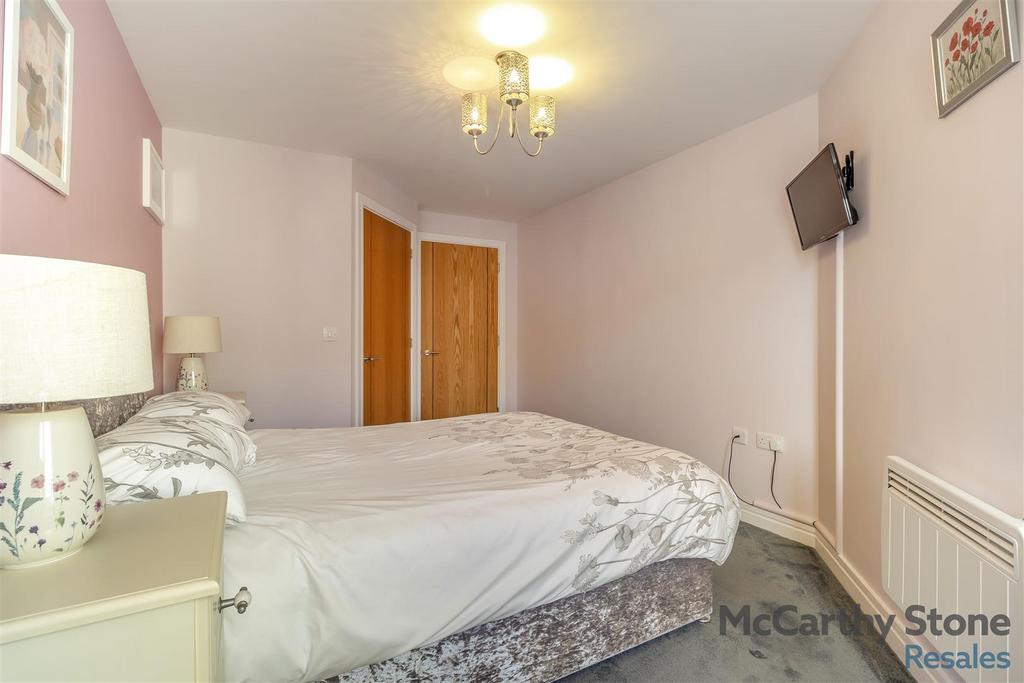 8680883-interior17.jpg