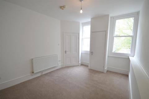 1 bedroom house to rent, Queens Road, Brighton