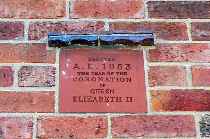 Plaque - b.JPG